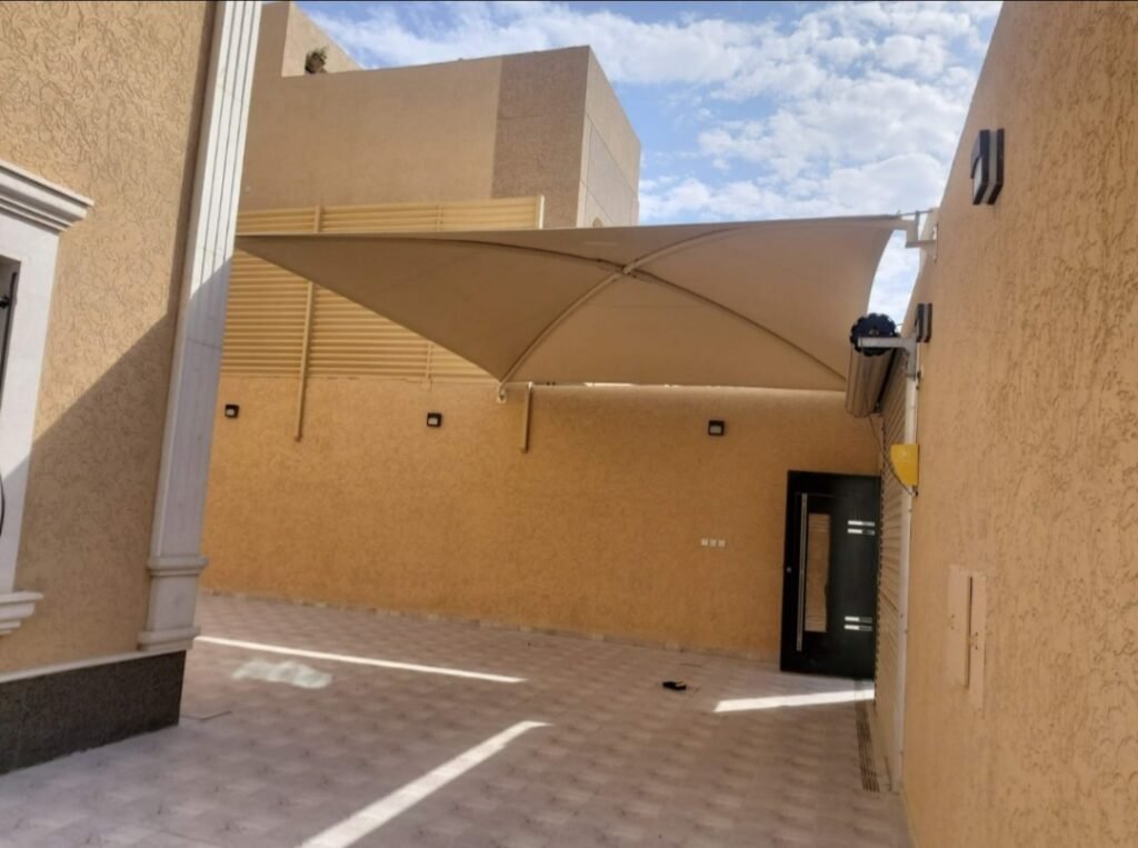 مظلات الجنوب